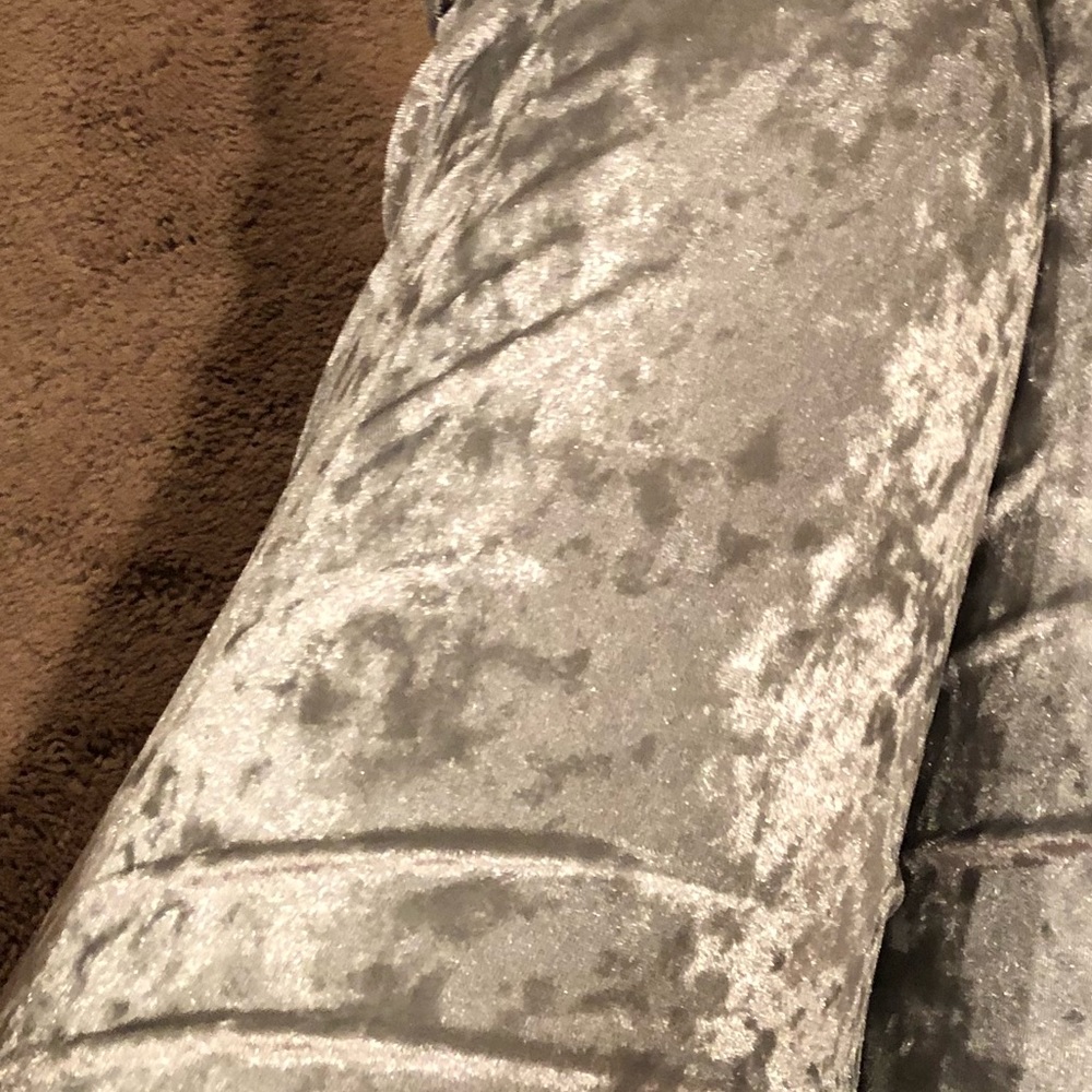 ‼️1 SMALL Only! CRUSHED VELVET JOGGERS🌪 - Picture 2 of 4